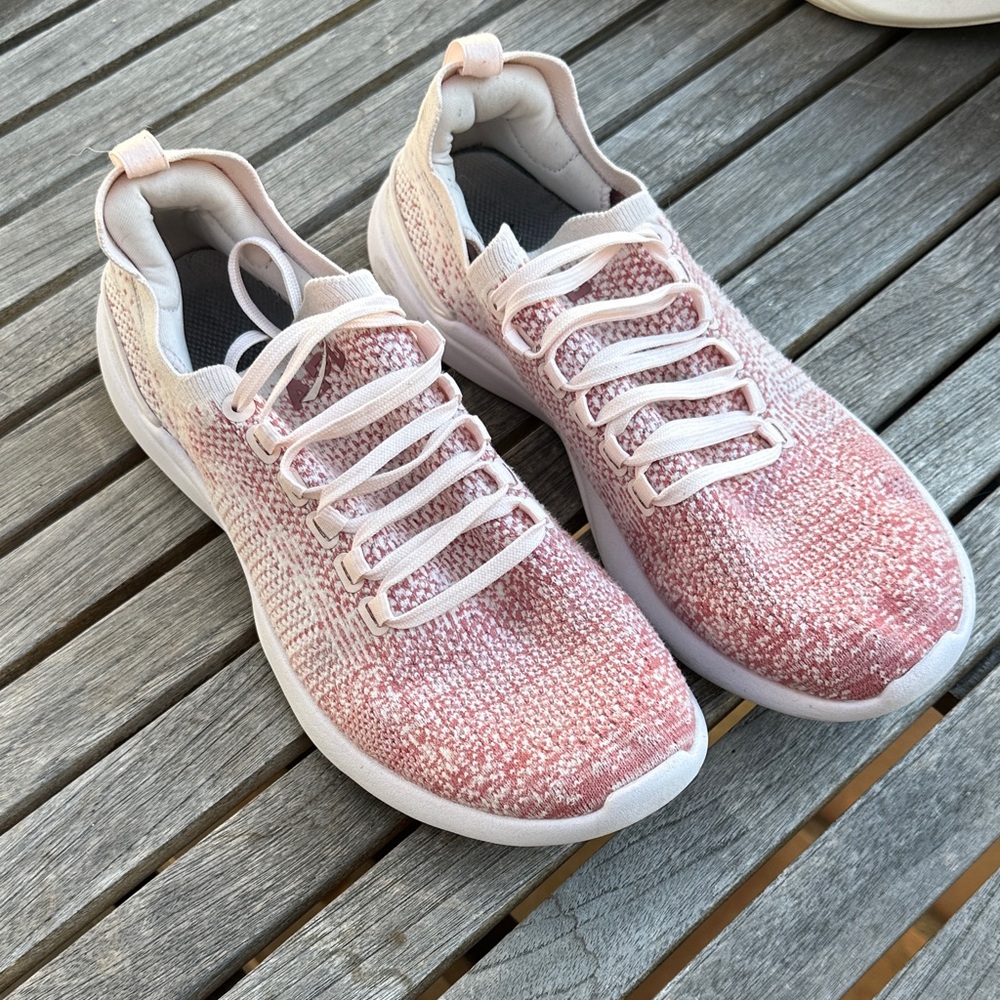 APL Women’s Techloom Bliss Knit Sneakers